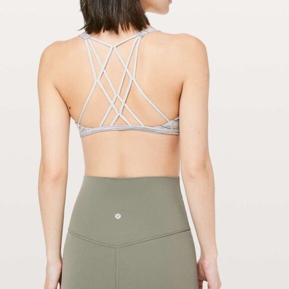 Lululemon Free To Be Zen Sports Bra size 4 - Picture 1 of 8